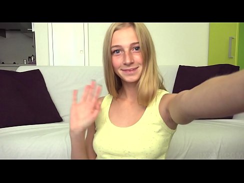 ❤️ Kiam mi enuas, mi pigre masturbas mian rozkoloran kuzon Nur porno ĉe ni % eo.raceporn.ru% ❤
